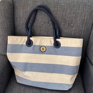 Tommy Hilfiger beach bag